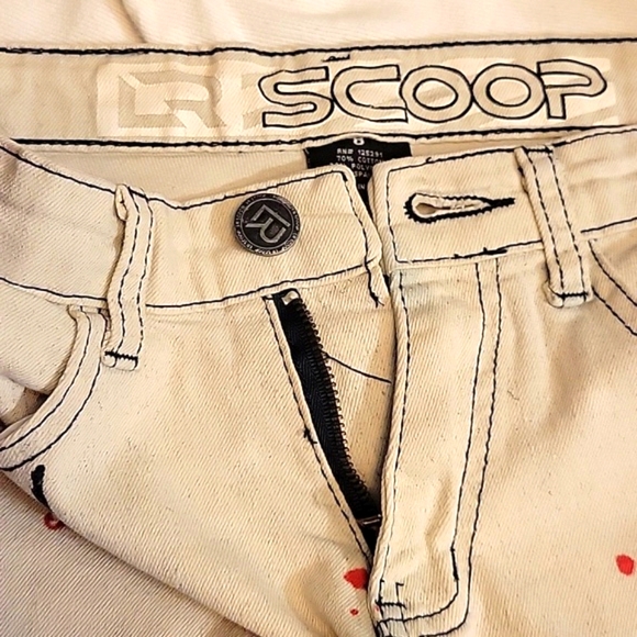 Men's LR Scoop Denim Distressed Shorts With Paint Splatter - Picture 14 of 15